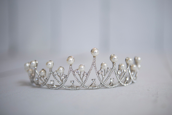 pearl & rhinestone tiara (older children)